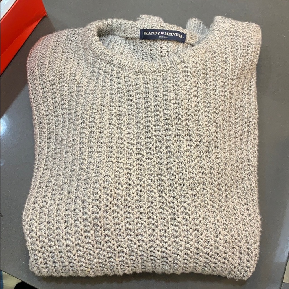 Brandy Melville Gray CableKnit Sweater